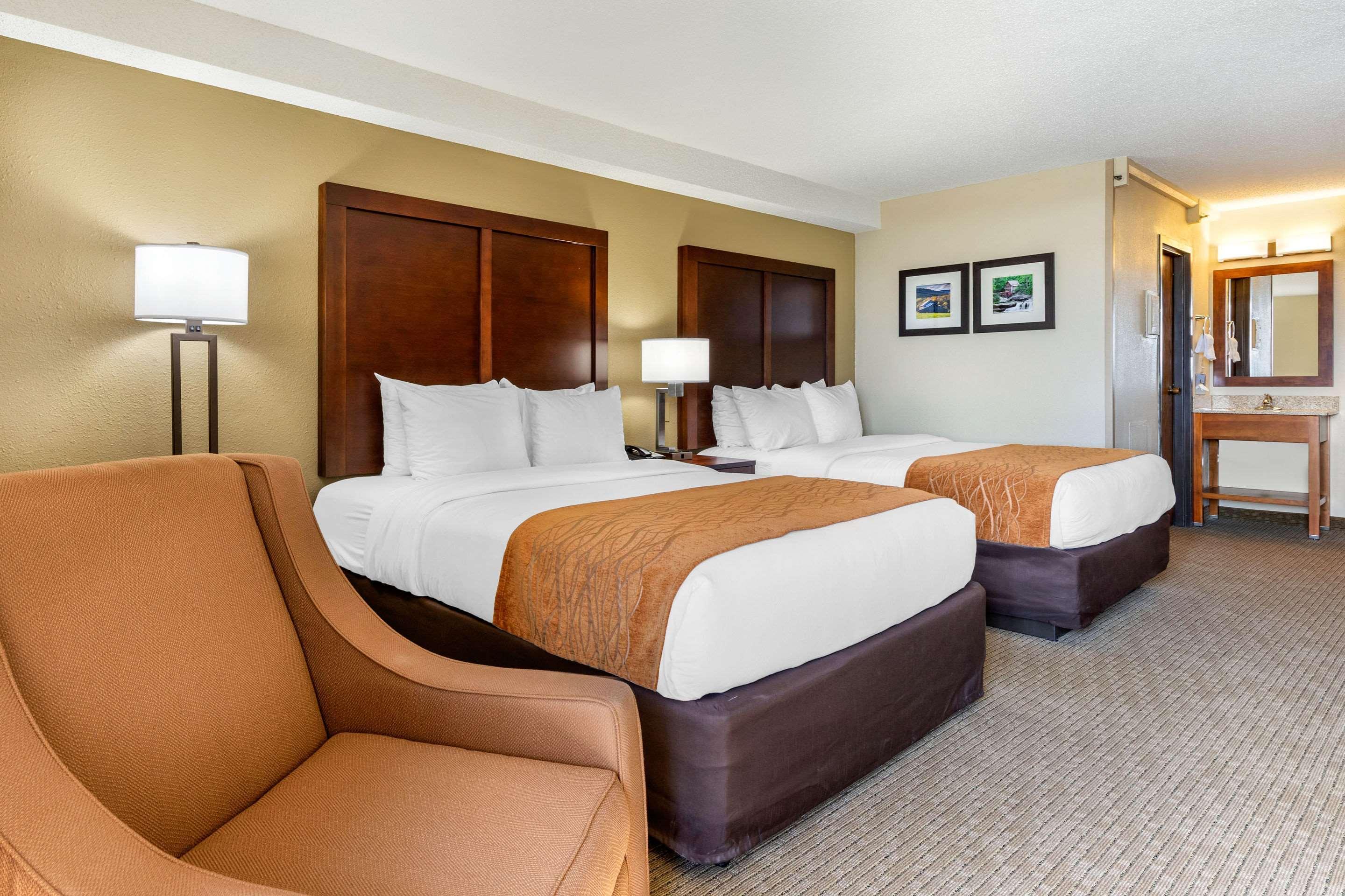 Comfort Inn&suites Near Mall Danville